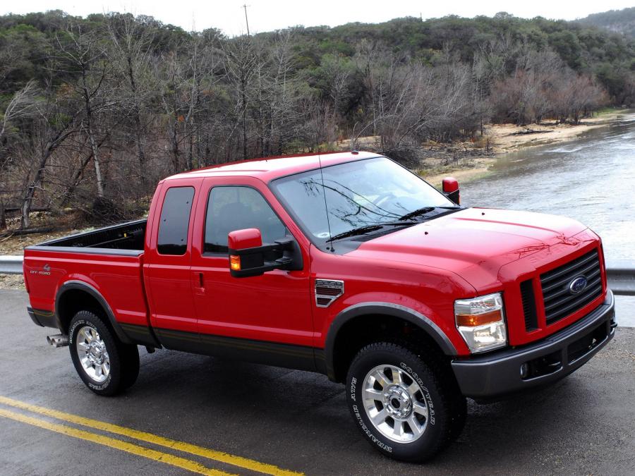  Ford F-250 FX4 2007 года  (фото 6 из 13)